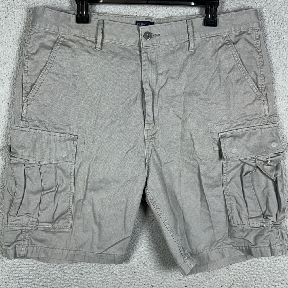 Levis Shorts Mens 38 Grey Cargo Utility Flat Front White Tab Casual Outdoor‎ EUC